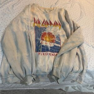 Graphic UO Sweater - Blue